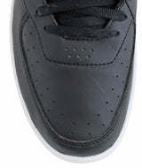 Lakers Magic Johnson Authentic Signed Right Black Converse Weapon Shoe BAS Wit