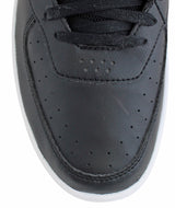 Lakers Magic Johnson Authentic Signed Right Black Converse Weapon Shoe BAS Wit