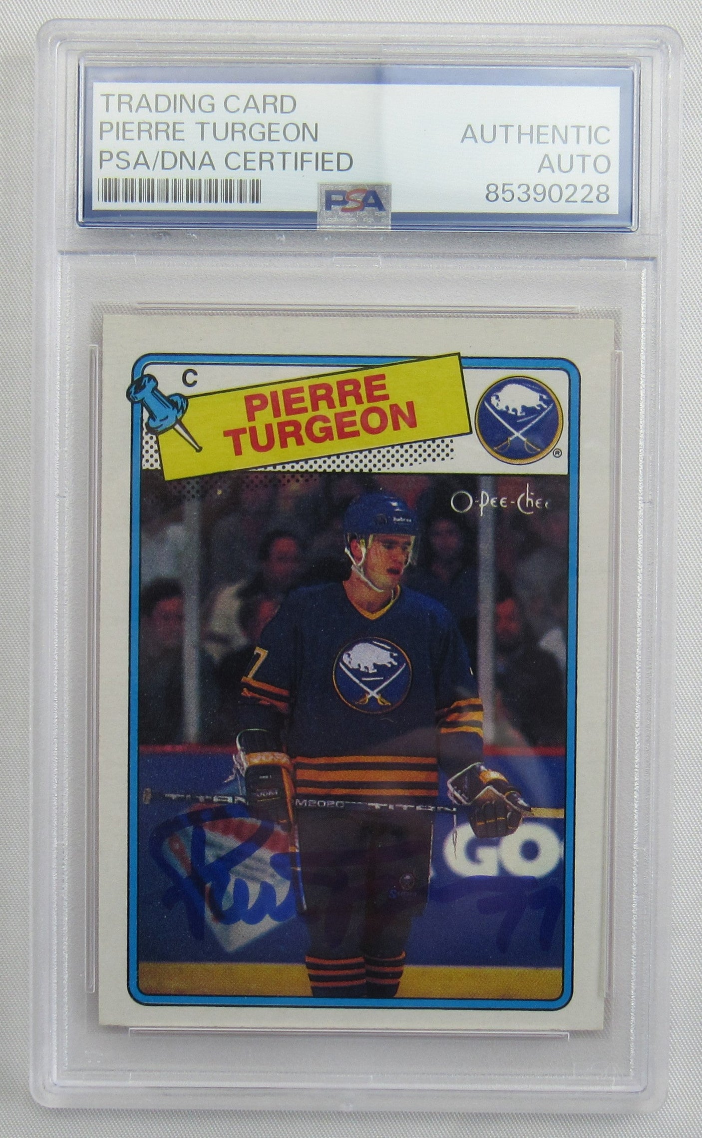 Pierre Turgeon Signed Auto Autograph Card PSA/DNA Encapsulated