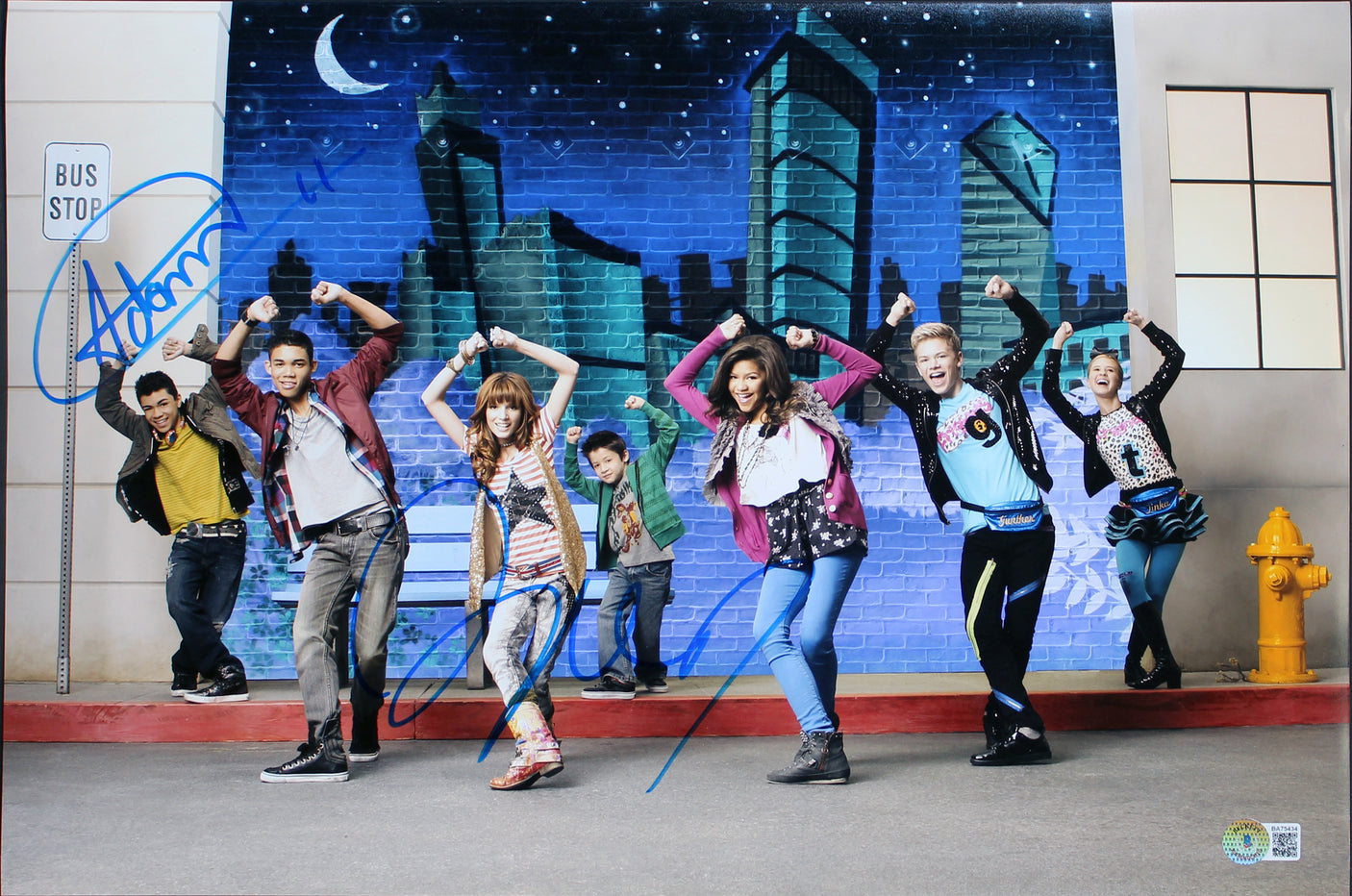 Bella Thorne & Adam Iryogen Shake It Up Signed 12x18 Photo BAS #BA75434