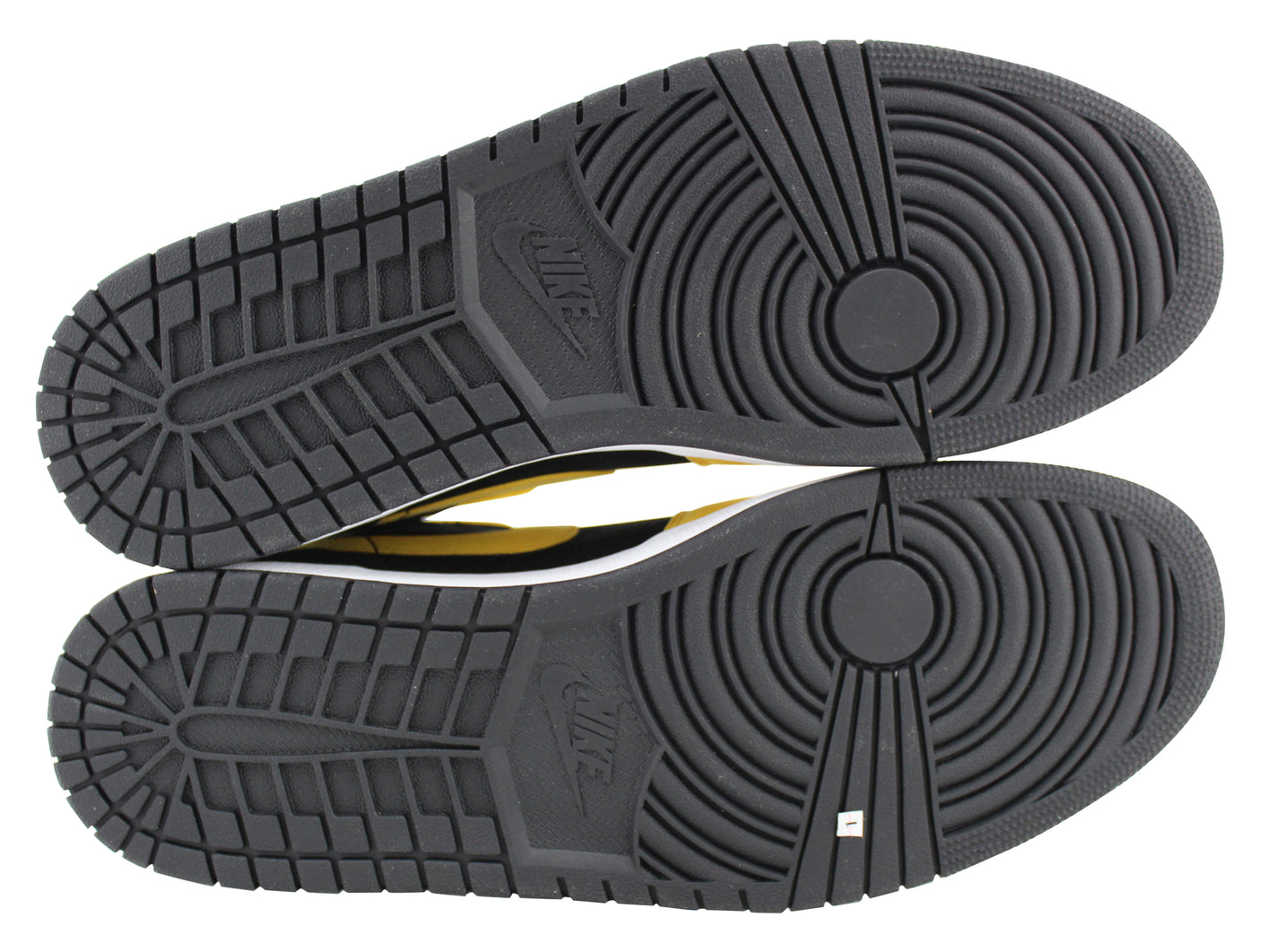 Lakers Magic Johnson Signed 2018 Nike Air Jordan 1 Size 15 Shoes BAS Witnessed