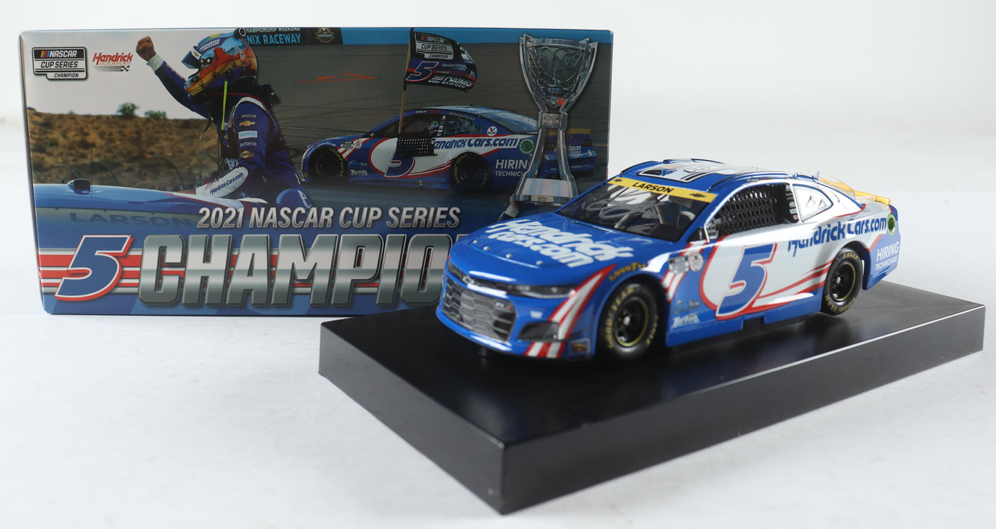 Kyle Larson Signed 2021 NASCAR Cup Champion Diecast 1:24 - Limited Edition