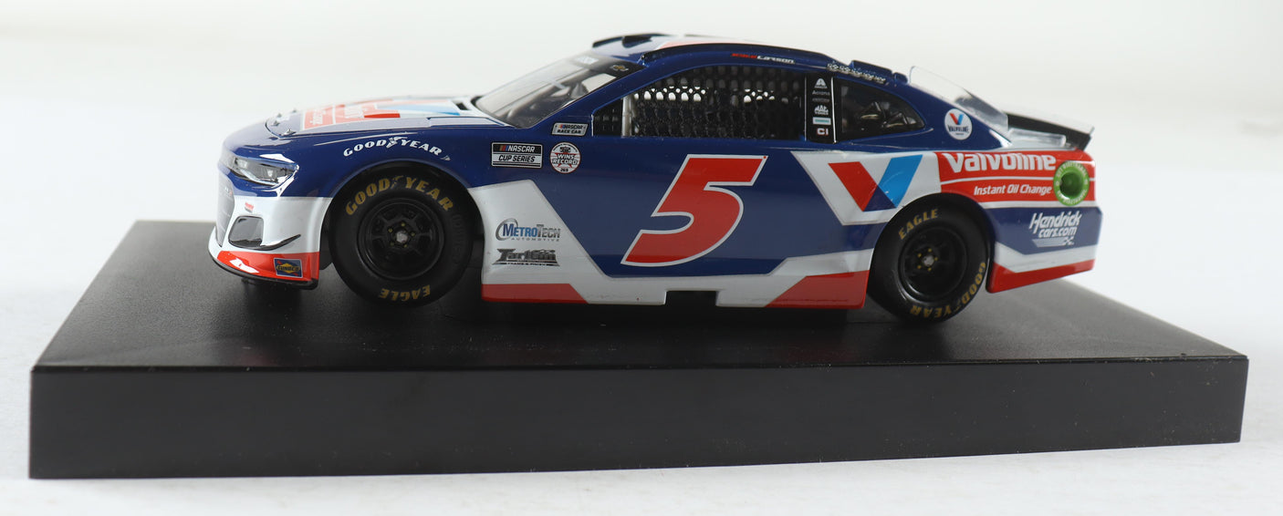 Kyle Larson Signed 2021 #5 Valvoline 1:24 Diecast Car - Limited Edition (PA)