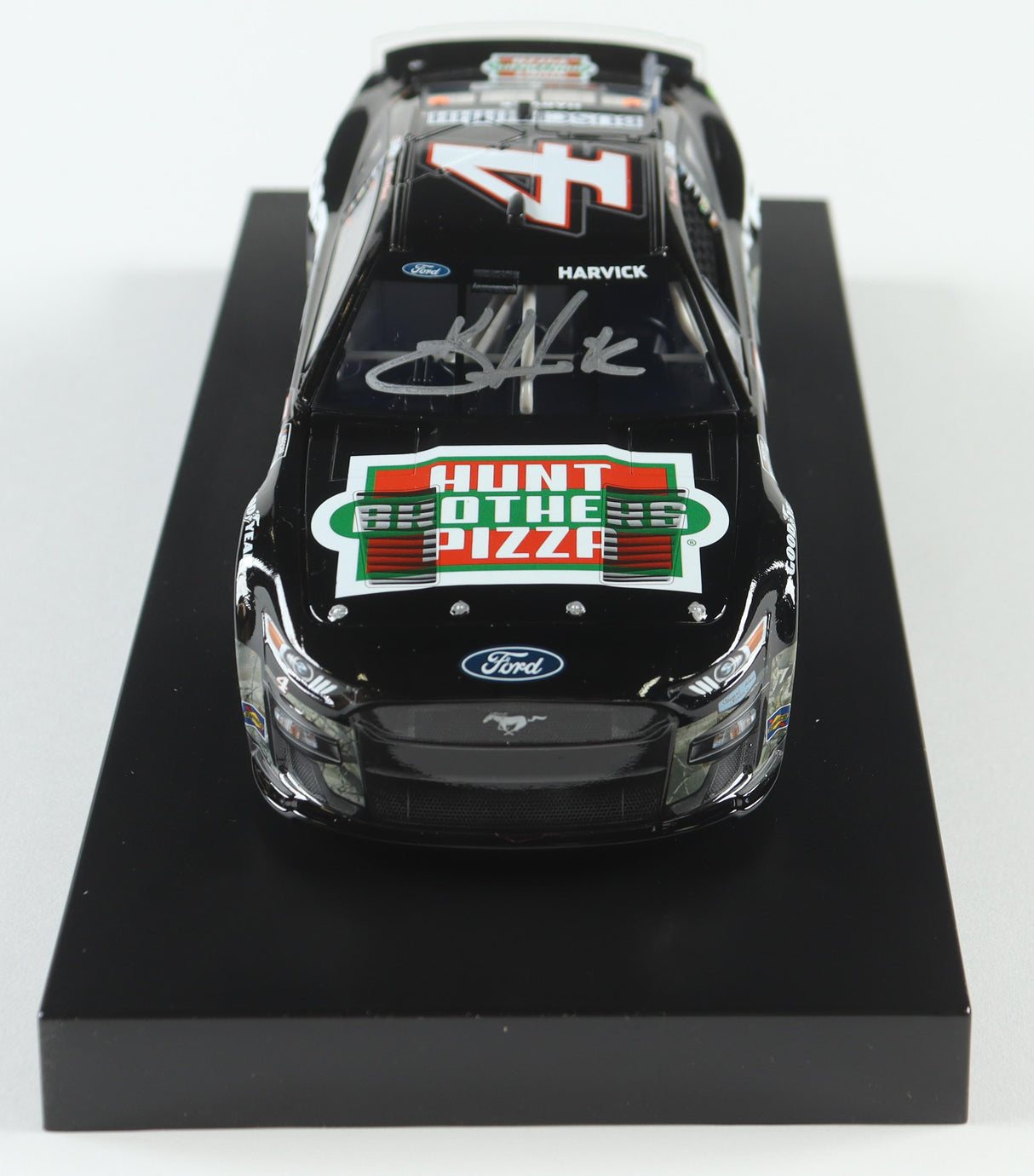 Kevin Harvick 2023 Hunt Brothers Pizza Signed 1:24 Diecast Car (540 LE)