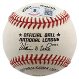 Braves Eddie Mathews Signed Thumbprint Onl Baseball LE #189/200 BAS #BD23275