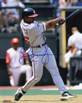 Andruw Jones Signed Atlanta Braves Swinging Action 8x10 Photo