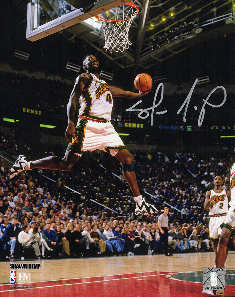 Shawn Kemp Signed Supersonics Ball In Hand Action 8x10 Photo