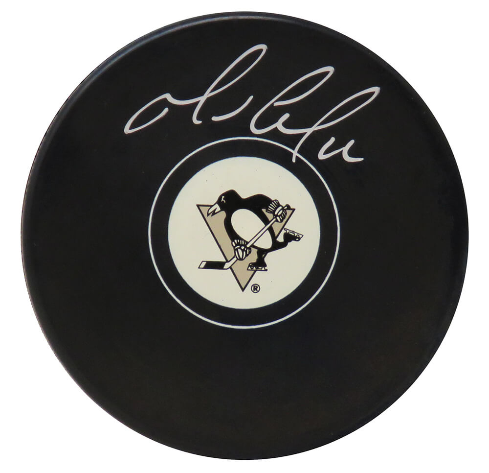 Mario Lemieux Signed Pittsburgh Penguins B&W Logo Hockey Puck