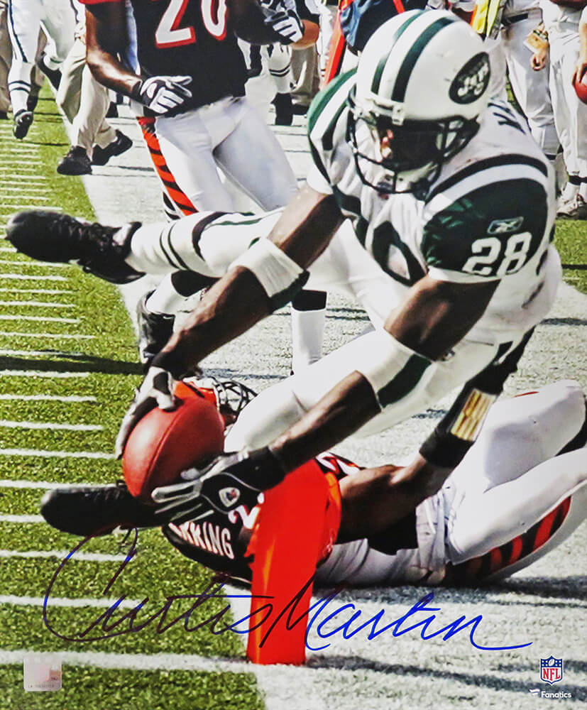 Curtis Martin Signed New York Jets Scoring Touchdown Action 16x20 Photo