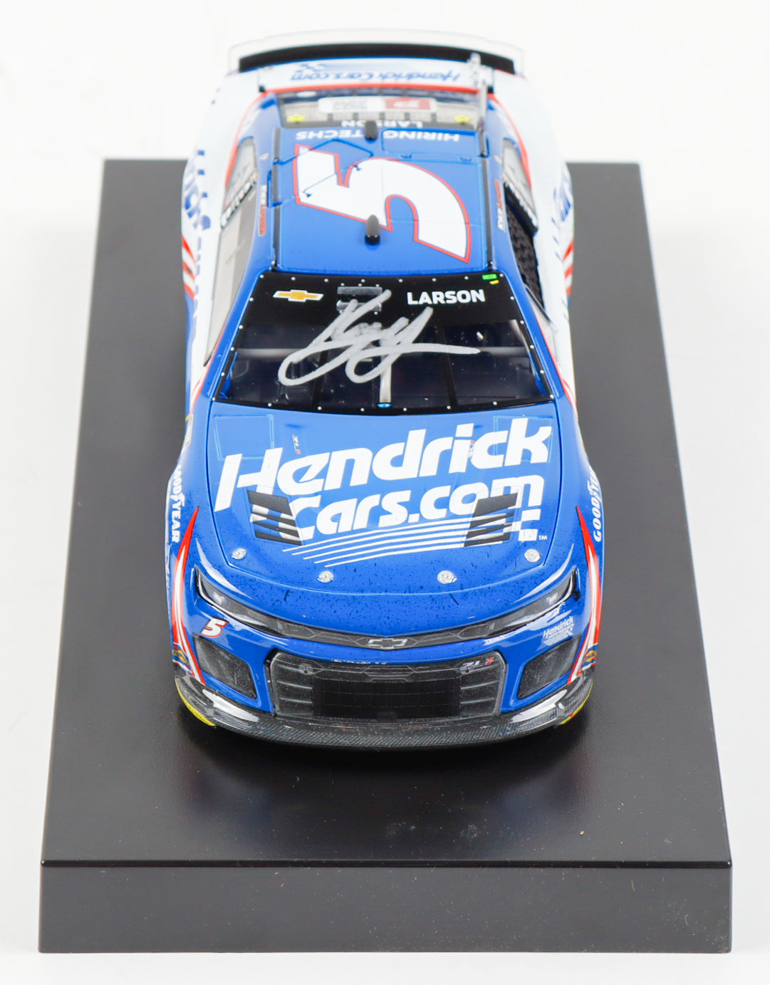 Kyle Larson Signed 2024 Kansas Win Diecast | 1:24 Raced Version