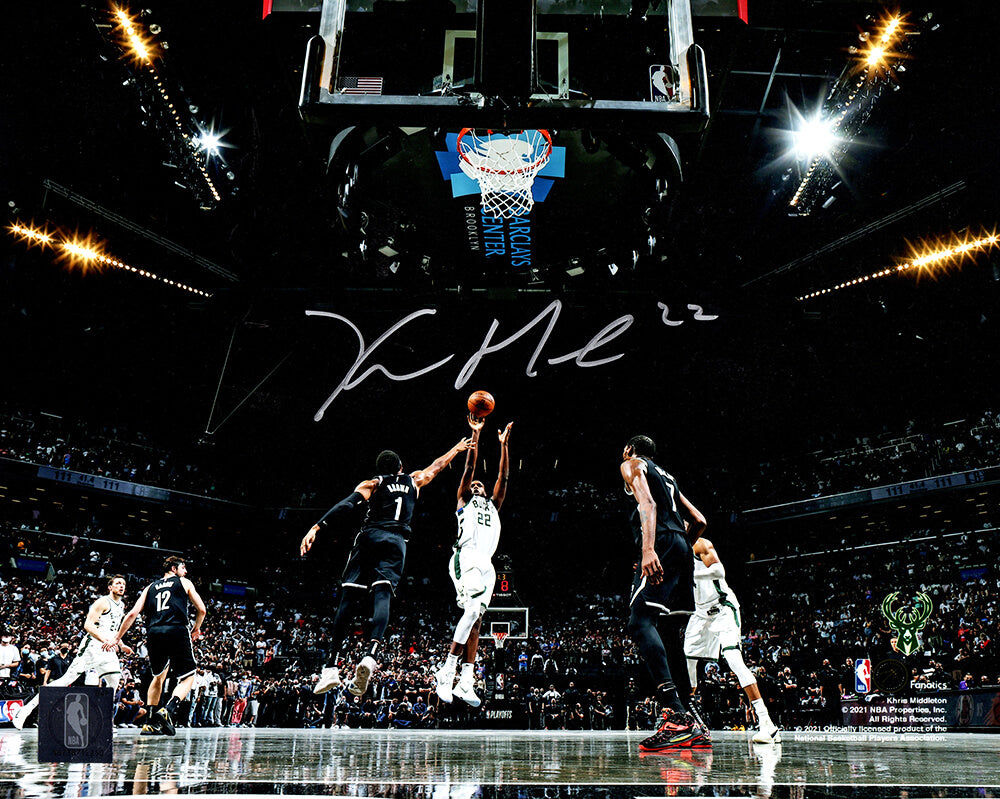 Khris Middleton Signed Milwaukee Bucks Shooting Action 8x10 Photo