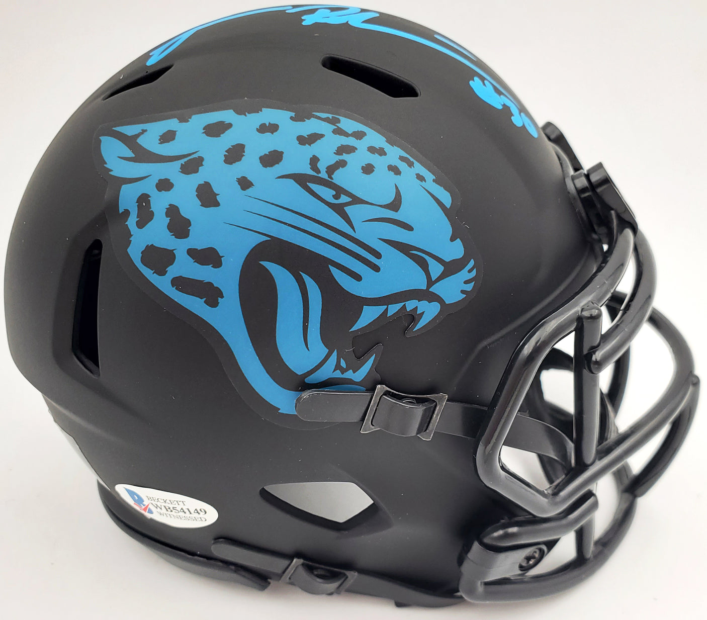 James Robinson Autographed Jacksonville Jaguars Eclipse Black Speed Mini Helmet Beckett BAS Stock #191011