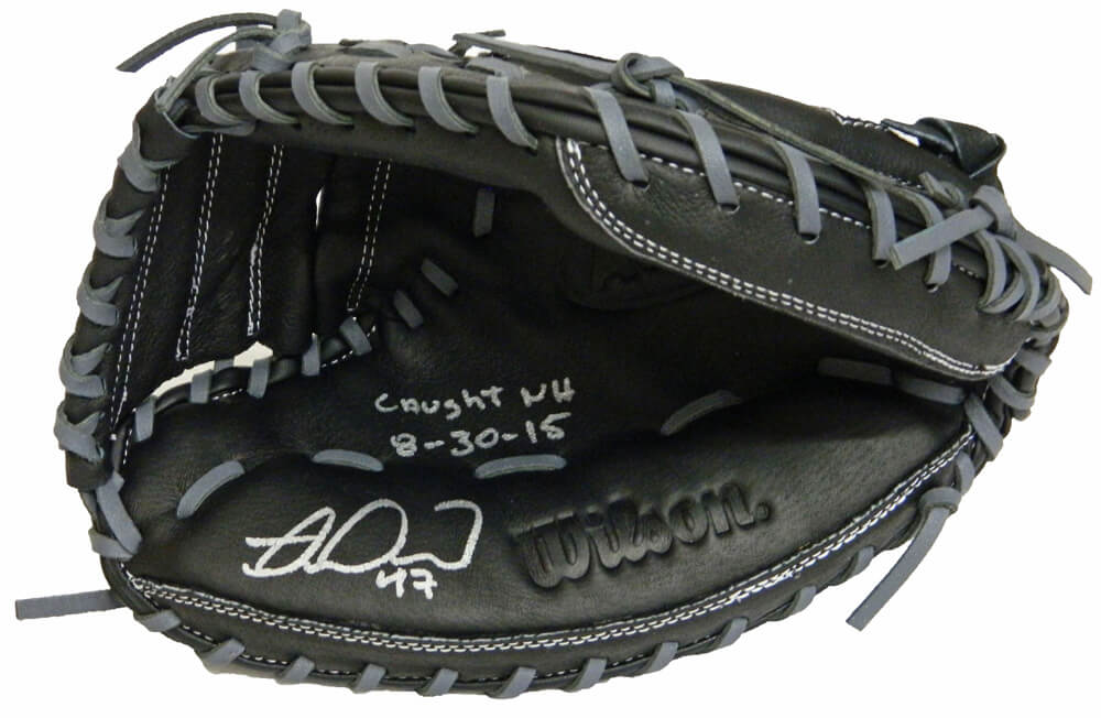 Miguel Montero Signed Wilson A360 Black & Silver Catchers Glove w/Caught NH 8-30-15