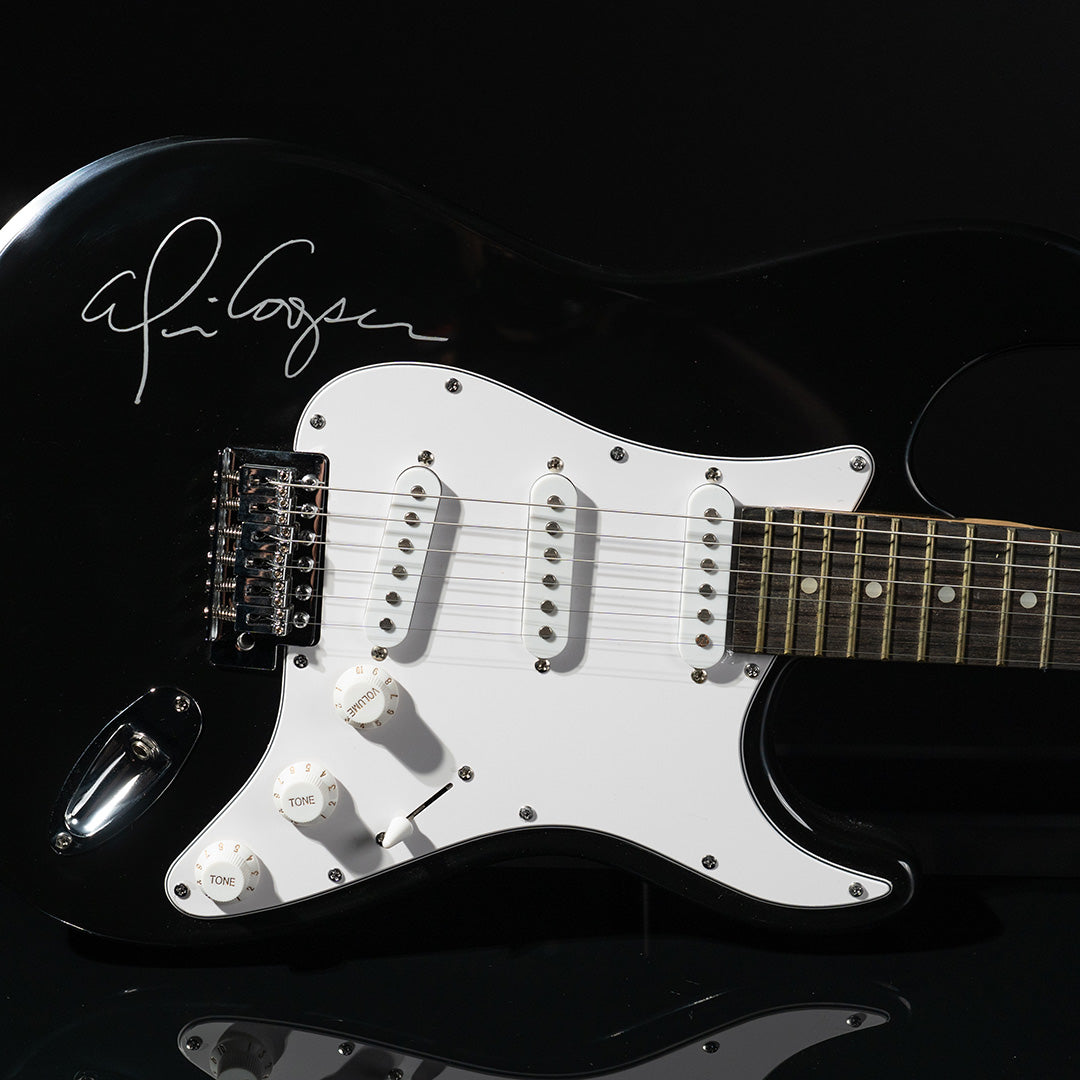 Alice Cooper Signed Full-Size Electric Guitar - Beckett Certified