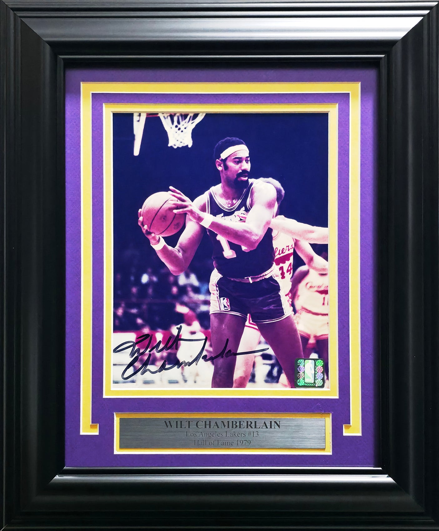 Wilt Chamberlain Autographed Framed 8x10 Photo Los Angeles Lakers JSA #ZZ35207