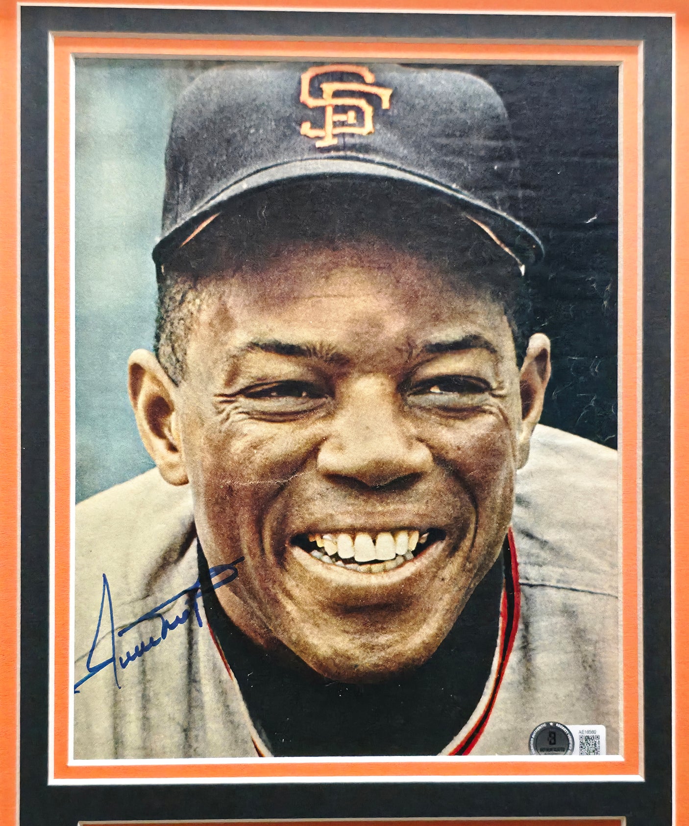 Willie Mays Autographed Framed 8x11.5 Magazine Page Photo San Francisco Giants Beckett BAS #AE16560