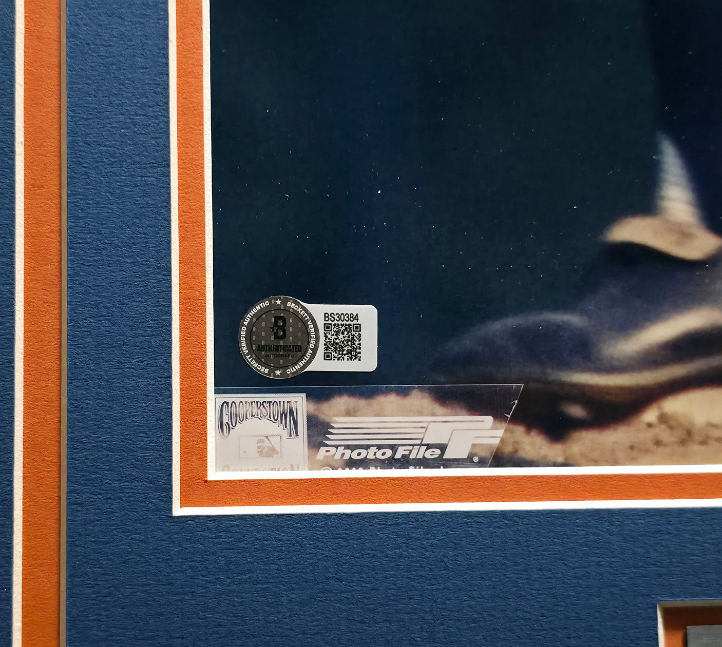 Tom Seaver Autographed Framed 16x20 Photo New York Mets Beckett BAS QR #BS30384