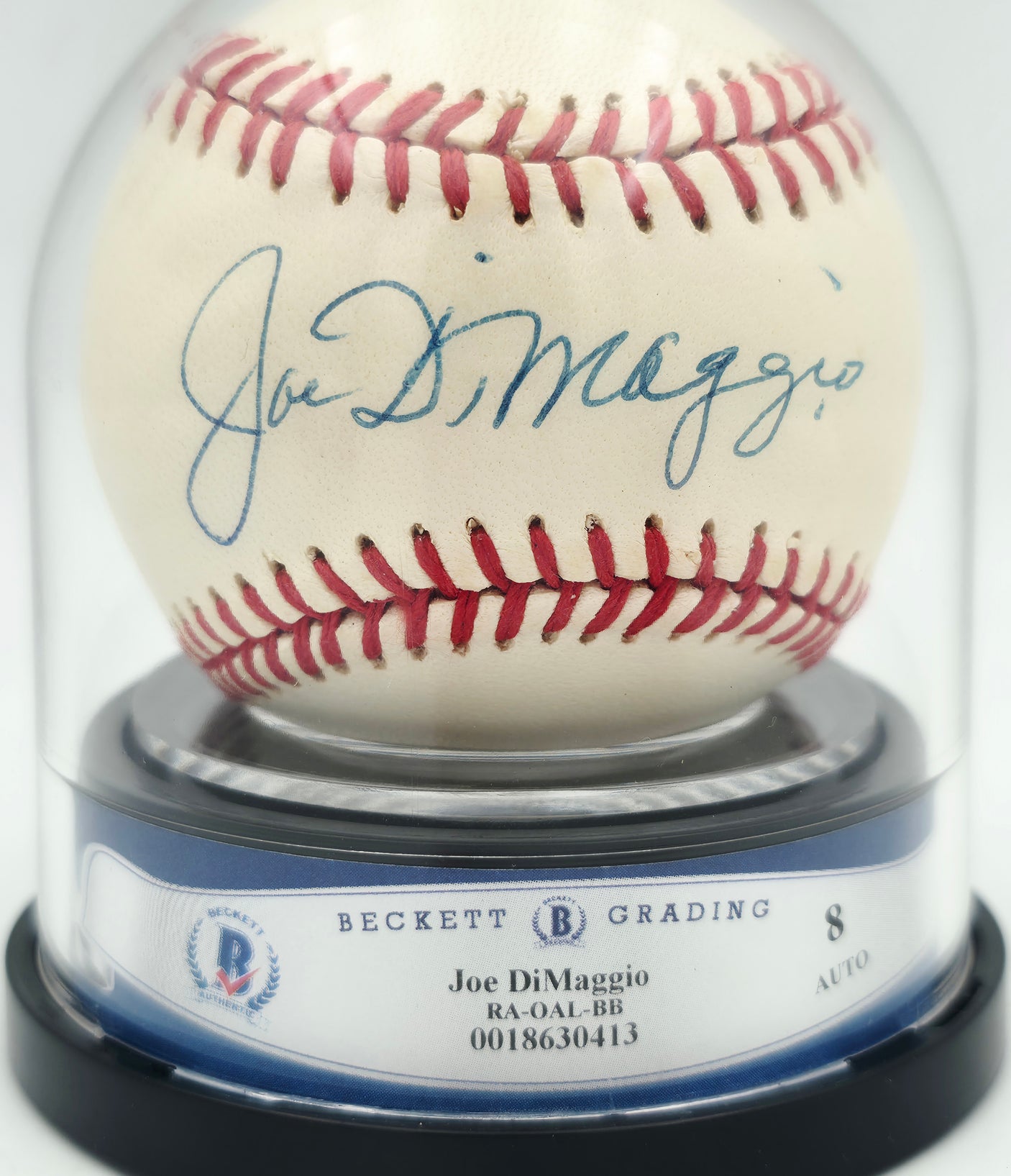 Joe DiMaggio Autographed Official AL Baseball New York Yankees Auto Grade Near Mint/Mint 8 Beckett BAS #18630413