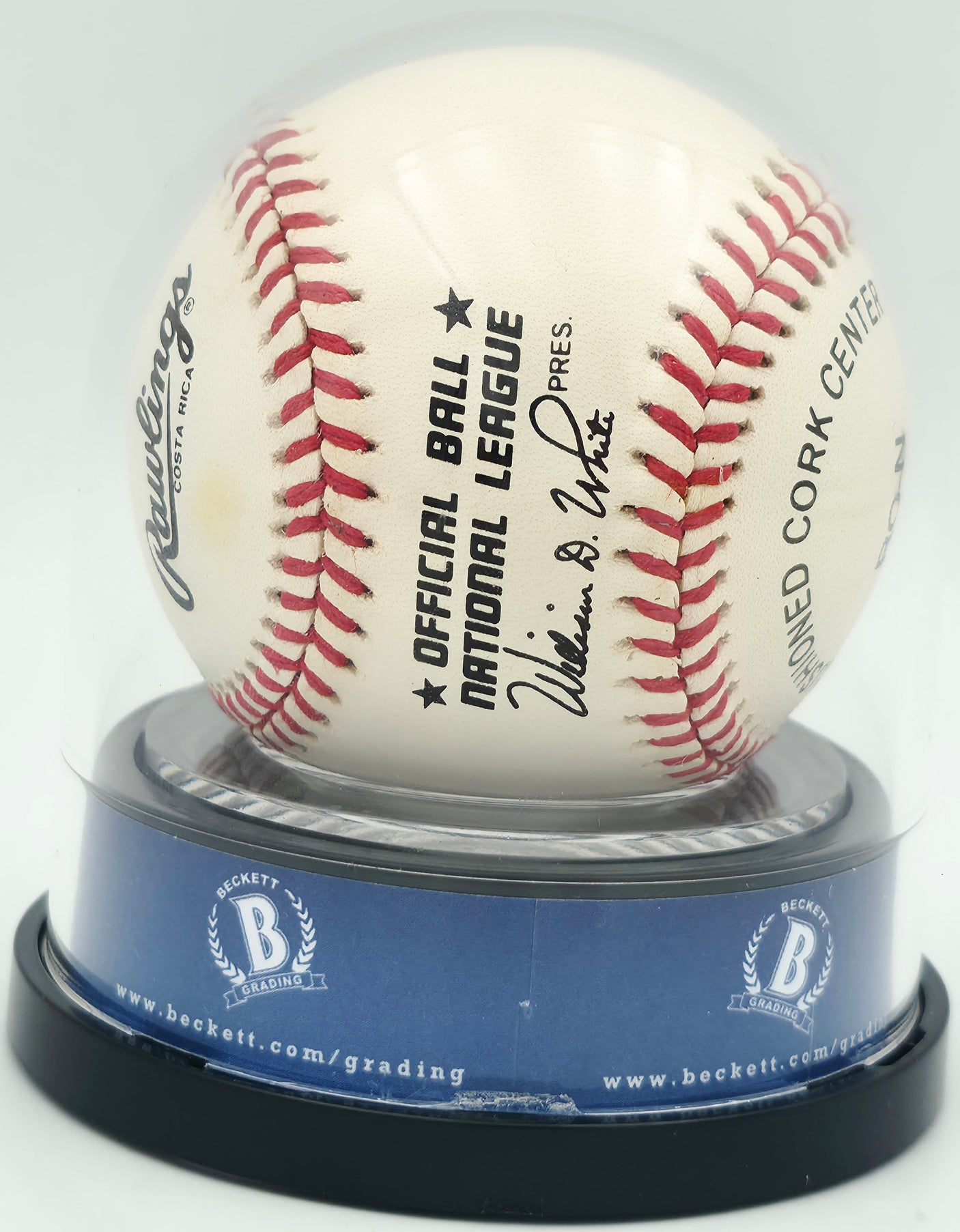 Willie Mays Autographed Official NL Baseball San Francisco Giants Auto Grade Mint 9 Beckett BAS #18630695