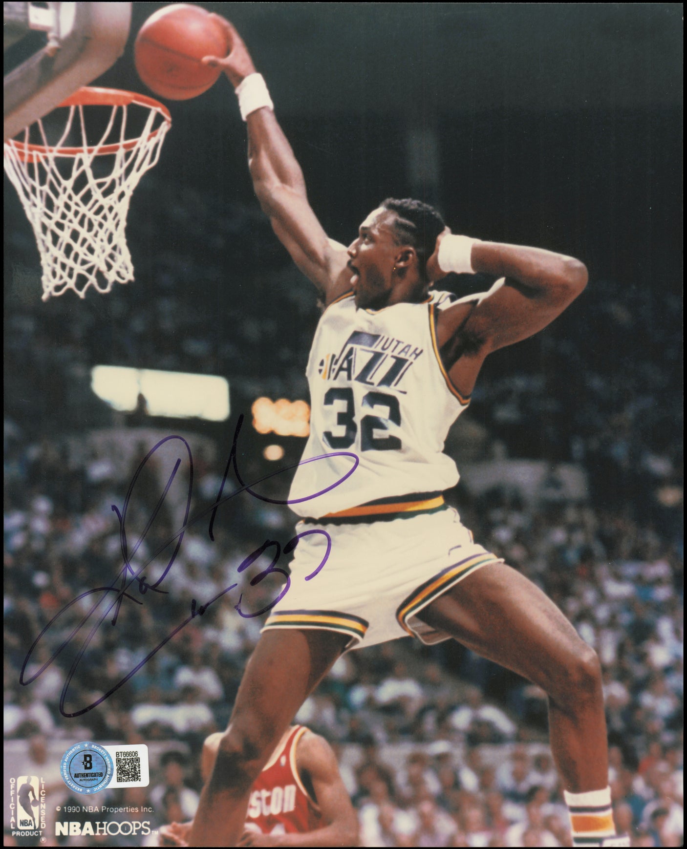 Karl Malone Autographed 8x10 Photo Utah Jazz Beckett BAS QR #BT66606