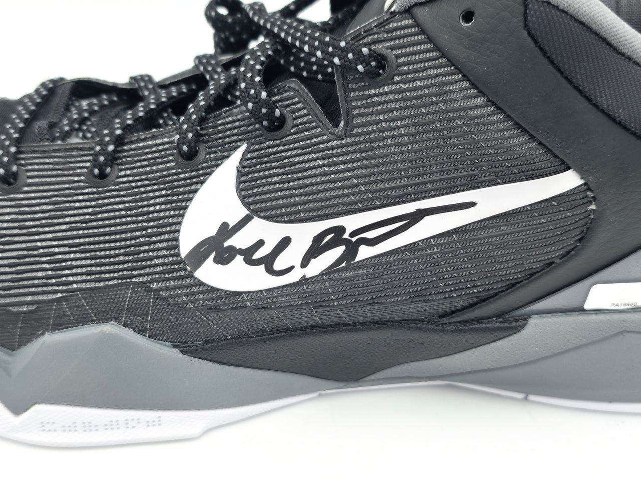 Kobe Bryant Autographed Black/Grey 2011-12 Nike Kobe VII Shoes Los Angeles Lakers (Dual Signed) Size 14 #4/8 Panini Holo #PA16640
