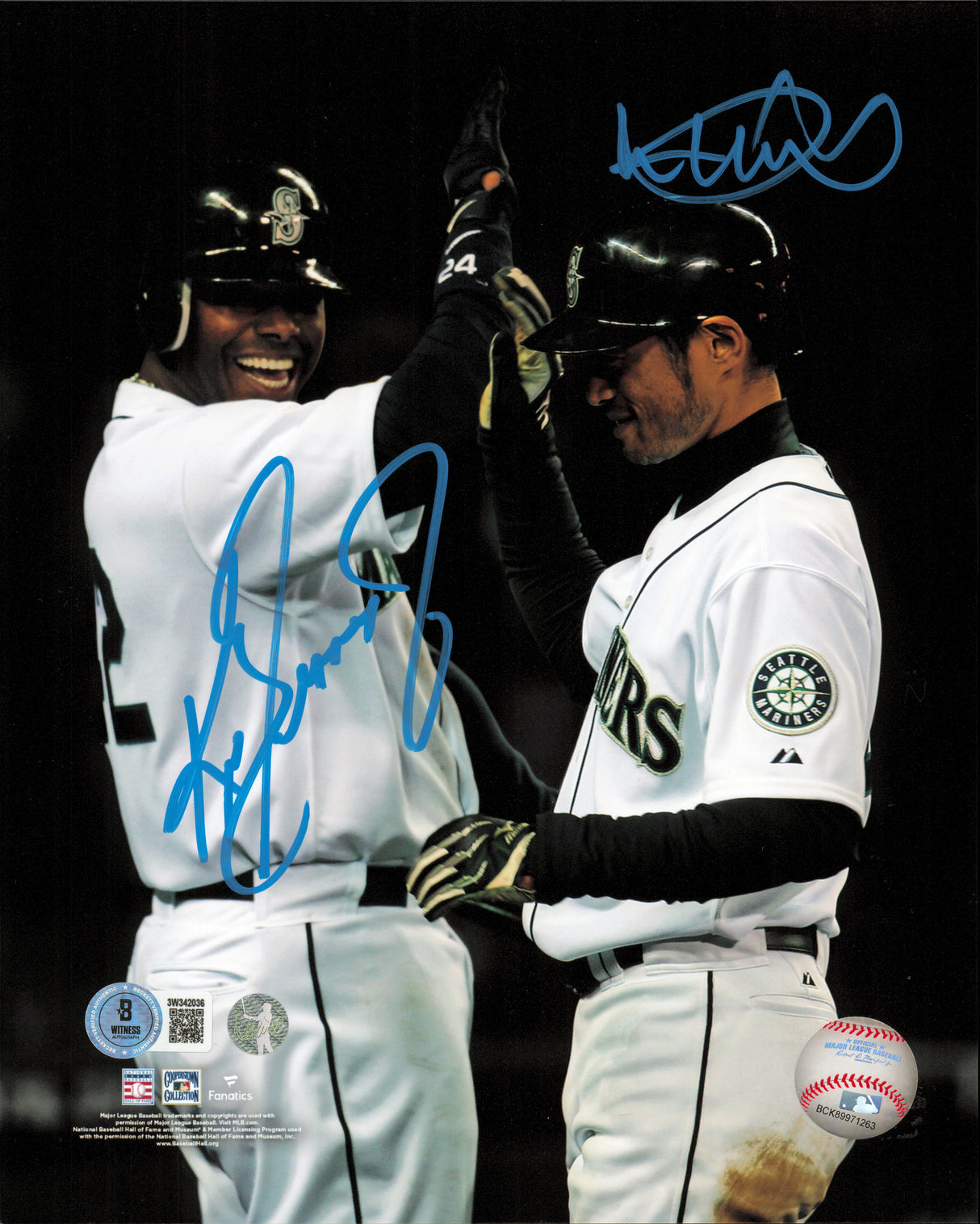 Ken Griffy Jr. & Ichiro Suzuki Autographed 8x10 Photo Seattle Mariners Beckett BAS Witness #3W342036