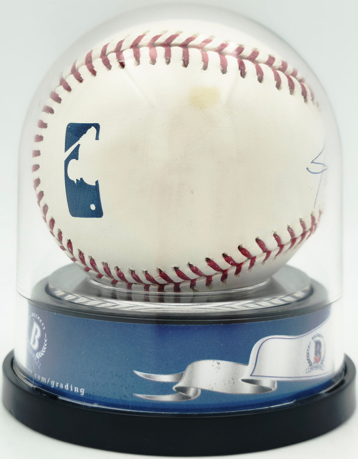 Willie Mays Autographed Official MLB Baseball San Francisco Giants Auto Grade Mint 9 Beckett BAS #19815357