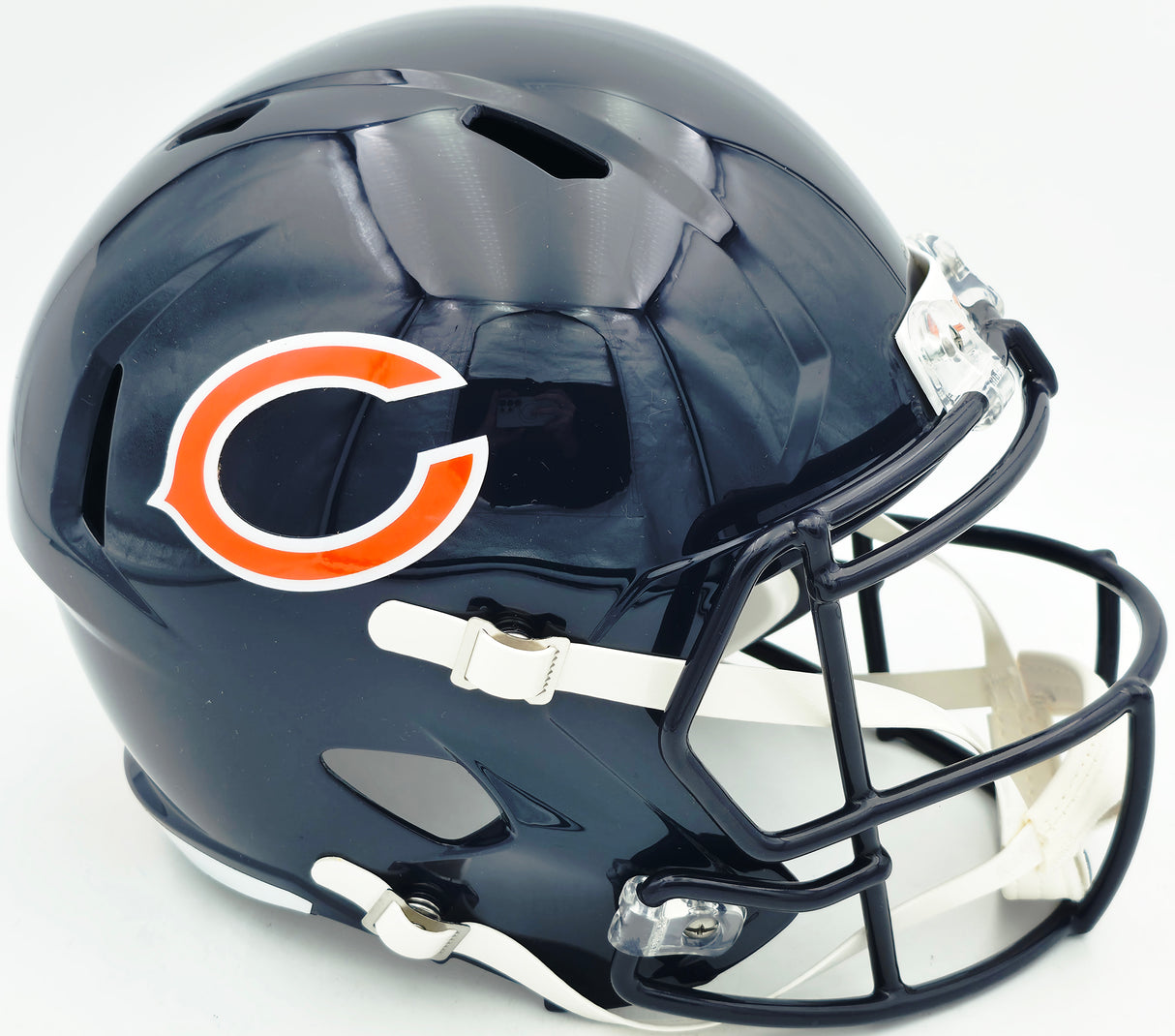 Brian Urlacher Autographed Chicago Bears Blue Full Size Speed Replica Helmet "HOF 18" Beckett BAS Witness #4W469048