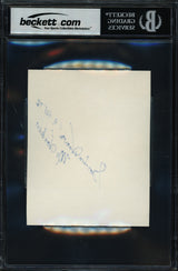 Gordie Howe Autographed 4.25x5 Photo Detroit Red Wings "Mr. Hockey" Beckett BAS #19815717