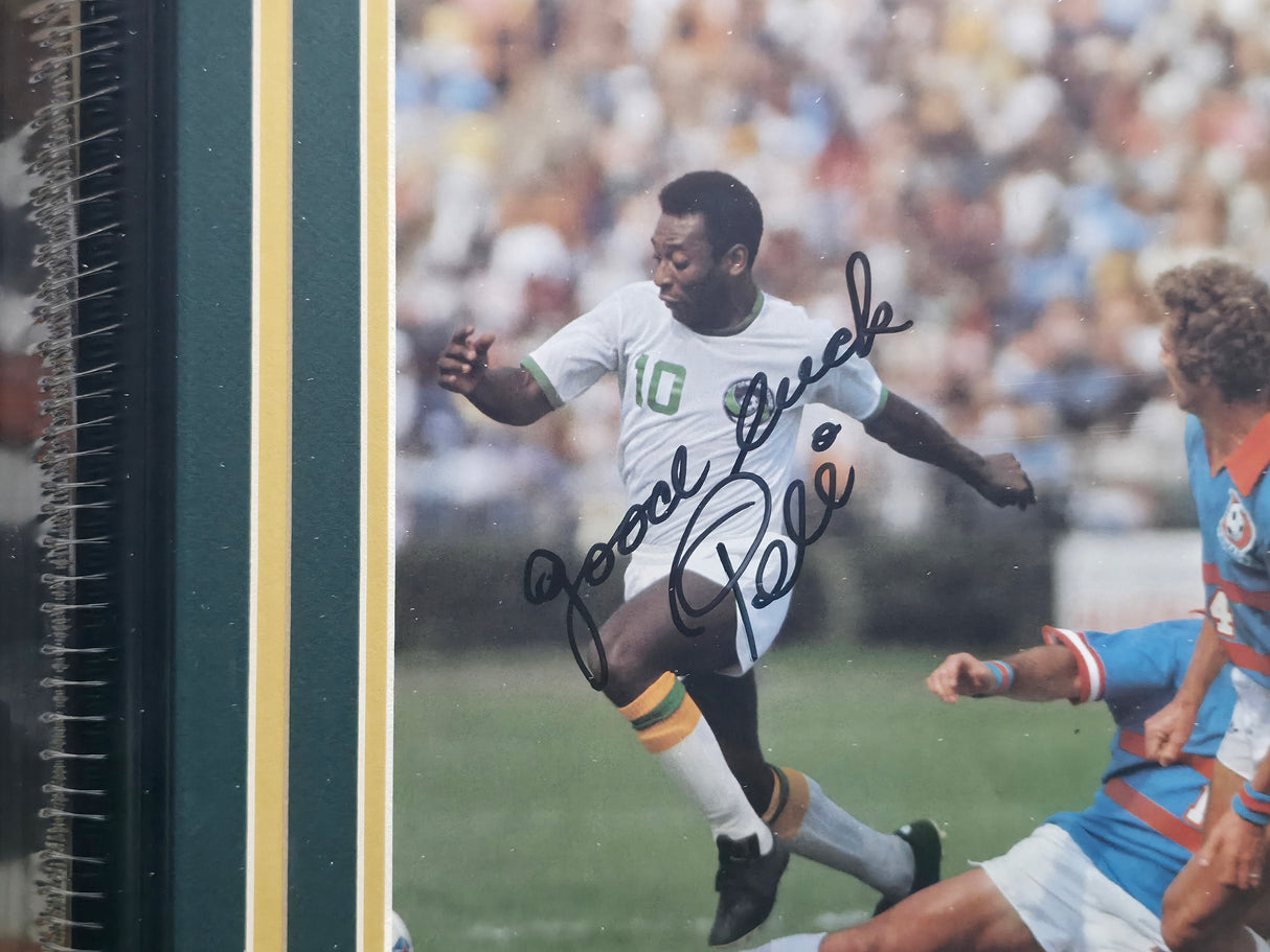 Pele Autographed Framed 9x12 Photo CBD Brazil "Good Luck" Beckett BAS #AE50570