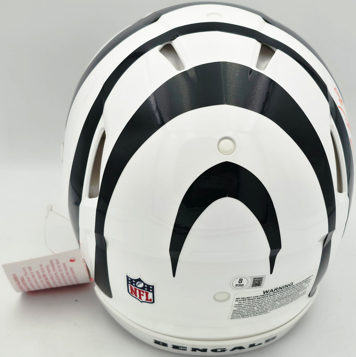 Chase Brown Autographed Cincinnati Bengals White Full Size Speed Authentic Helmet (Smudged) Beckett BAS Witness #3W399061