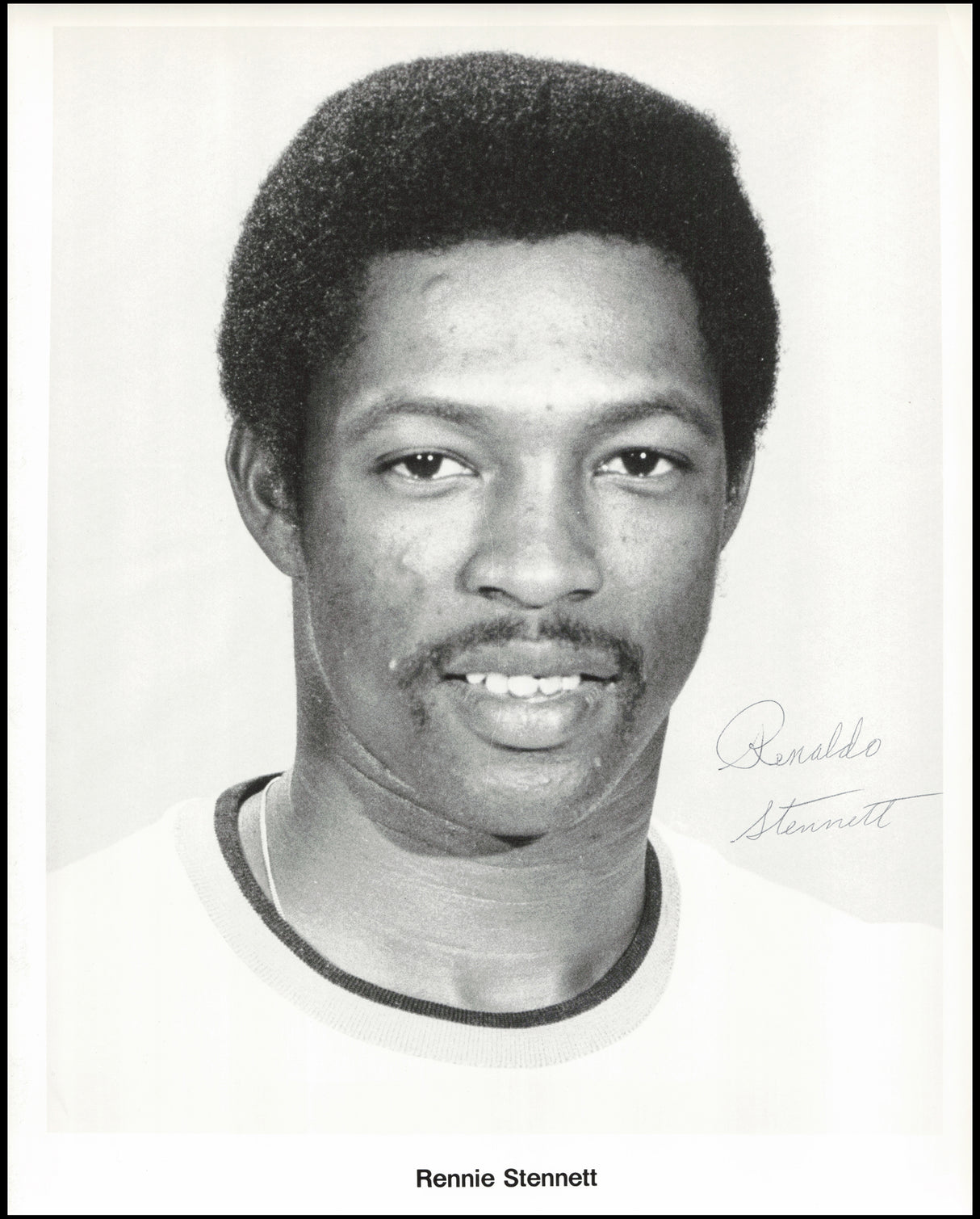 Renaldo Stennett Autographed 1973 Team Issued 8x10 Photo Pittsburgh Pirates Full Name SKU #266928