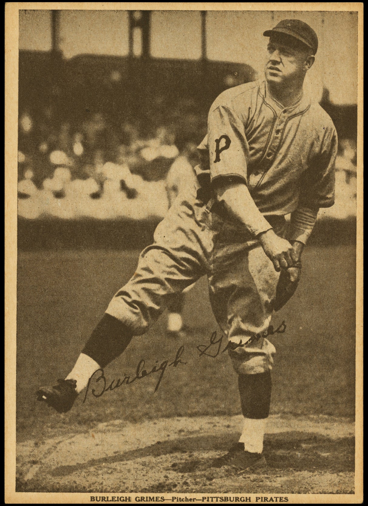Burleigh Grimes Autographed 1930 W554 Card Pittsburgh Pirates SKU #266863
