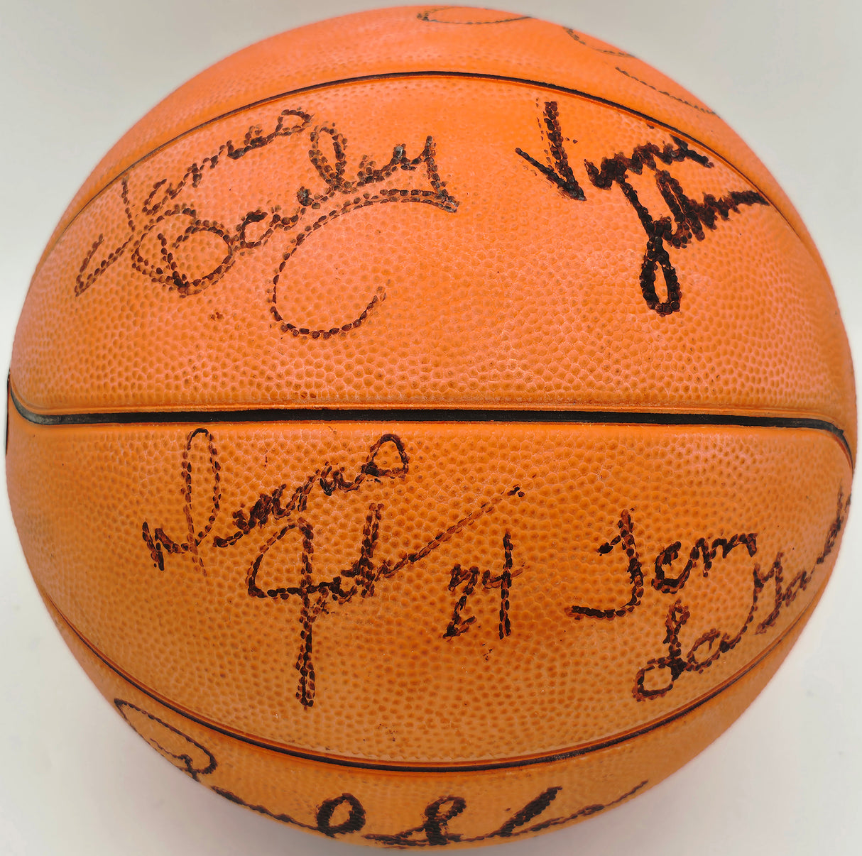 1979-80 Seattle Supersonics Team Autographed Wilson Basketball With 13 Signatures Including Dennis Johnson & Gus Williams Beckett BAS #AG020318