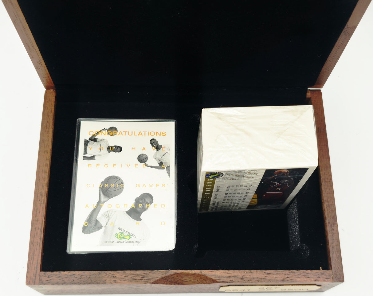Shaquille "Shaq" O'Neal Autographed 1992 Classic Basketball Draft Pick Gold Cards Set LSU SKU #266032