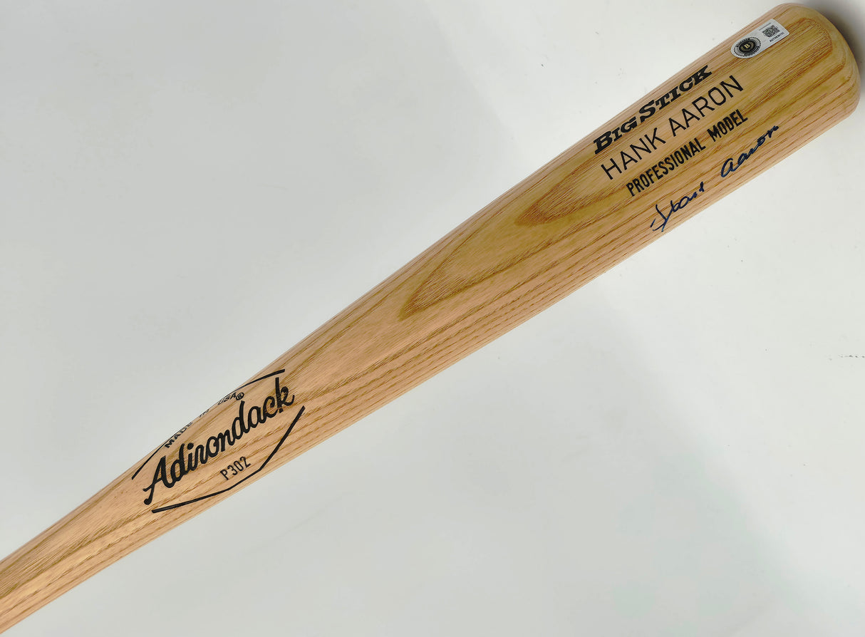 Hank Aaron Autographed Adirondack Baseball Bat Atlanta Braves Beckett BAS #AG020326