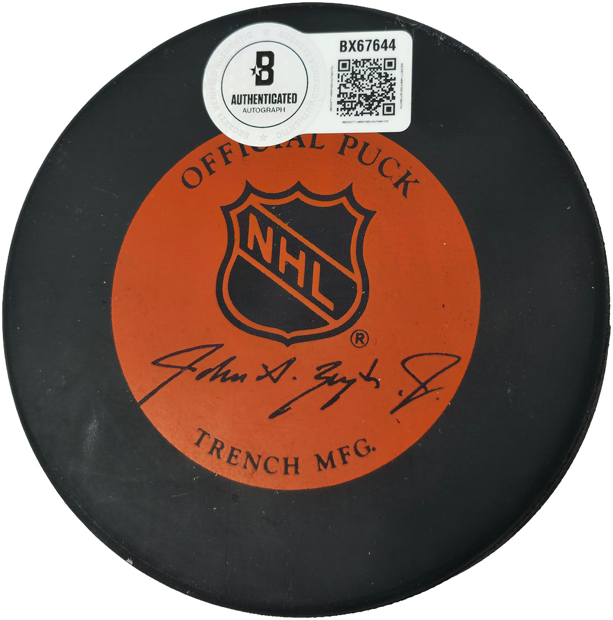 Maurice Rocket Richard Autographed Hockey Puck Montreal Canadiens Beckett BAS QR #BX67644