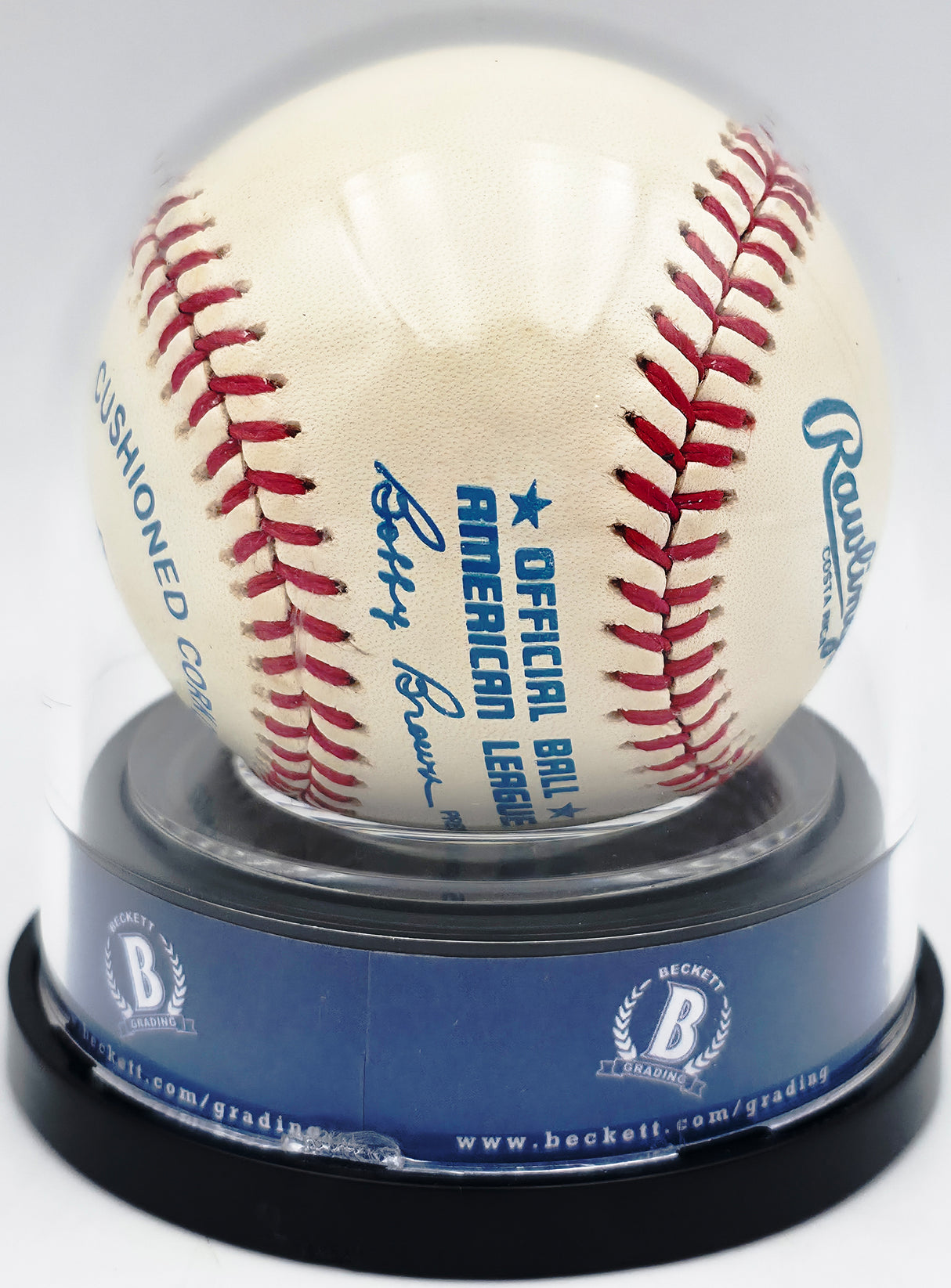 Joe Dimaggio Autographed Official AL Baseball New York Yankees Auto Grade Mint 9 Beckett BAS #20778607