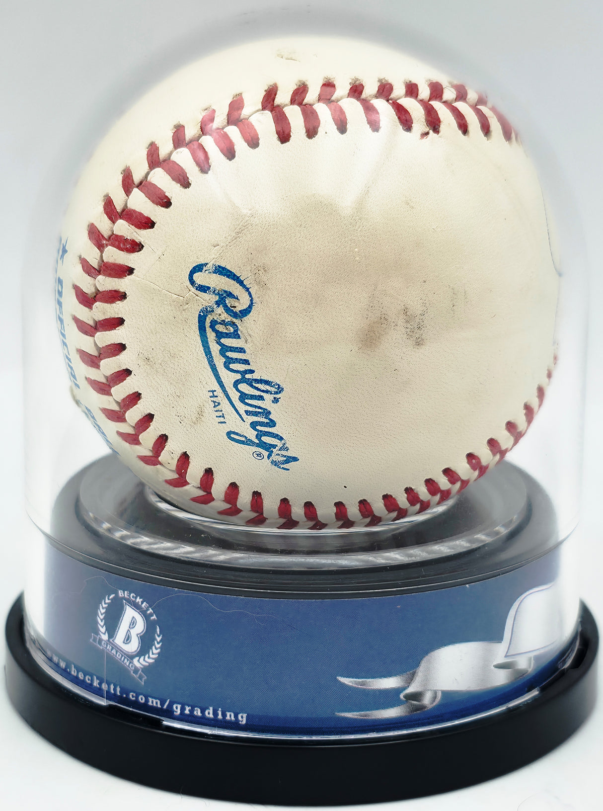 Joe Dimaggio Autographed Official AL Baseball New York Yankees Auto Grade Near Mint/Mint 8 (Damaged) Beckett BAS #20779708