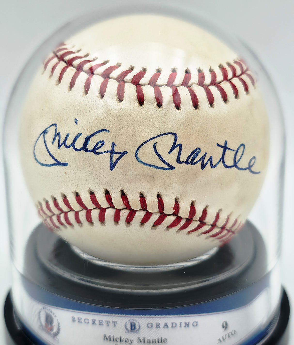Mickey Mantle Autographed Official AL Baseball New York Yankees Auto Grade Mint 9 Beckett BAS #20779084