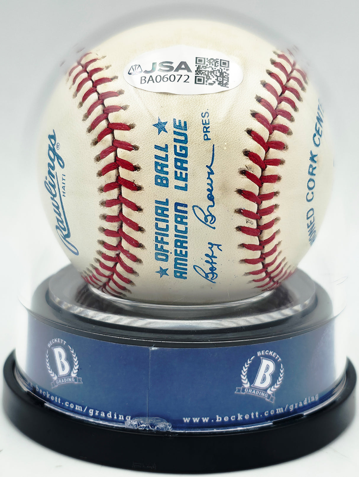 Mickey Mantle Autographed Official AL Baseball New York Yankees Auto Grade Mint 9 Beckett BAS #20779080