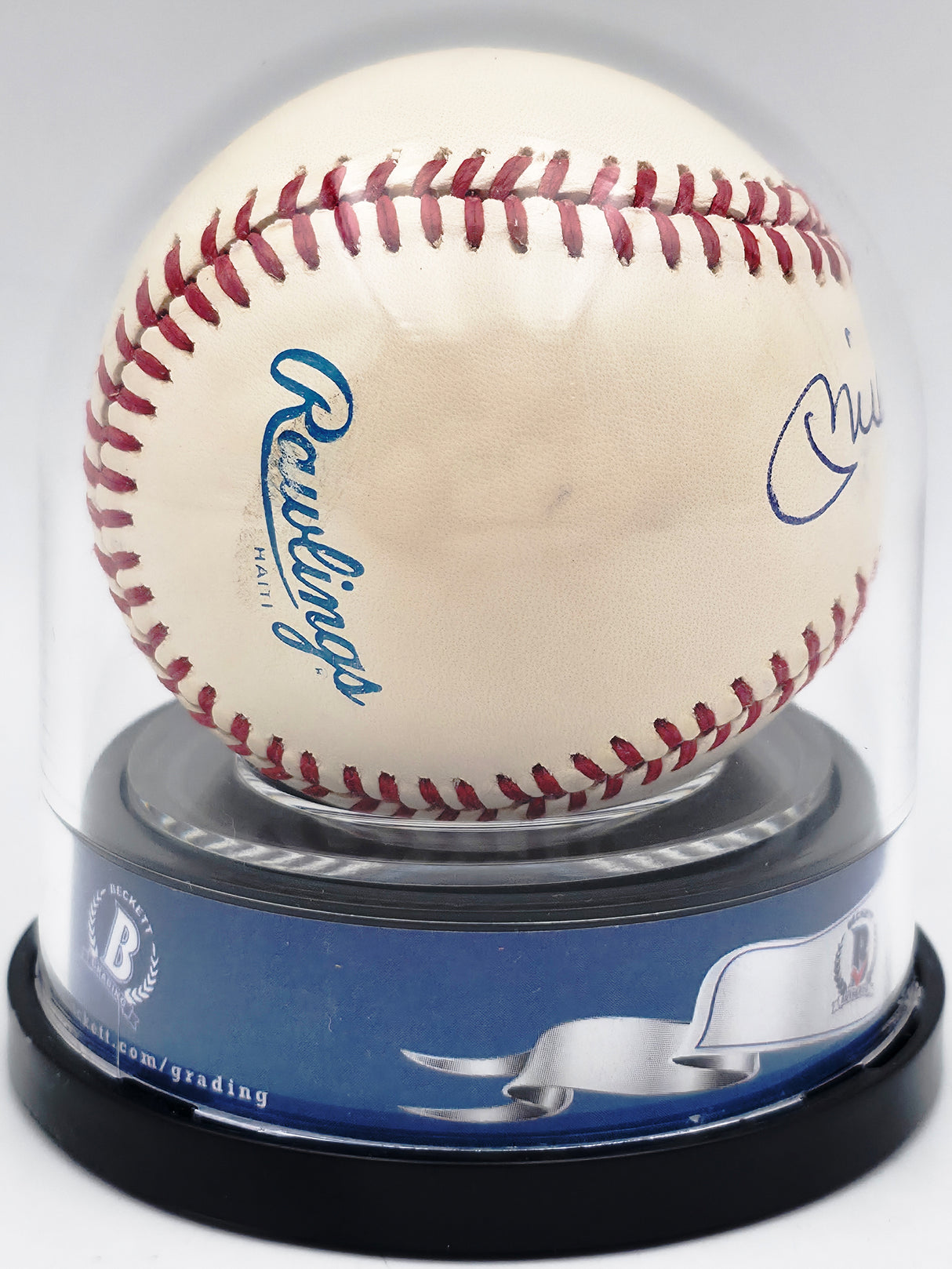 Mickey Mantle Autographed Official AL Baseball New York Yankees Auto Grade Mint 9 Beckett BAS #20779090