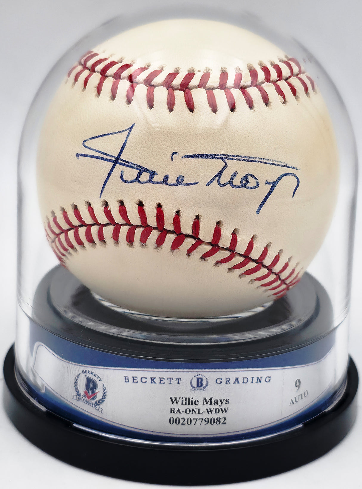 Willie Mays Autographed Official NL Baseball San Francisco Giants Auto Grade Mint 9 Beckett BAS #20779082