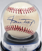 Willie Mays Autographed Official NL Baseball San Francisco Giants Auto Grade Mint 9 Beckett BAS #20779082