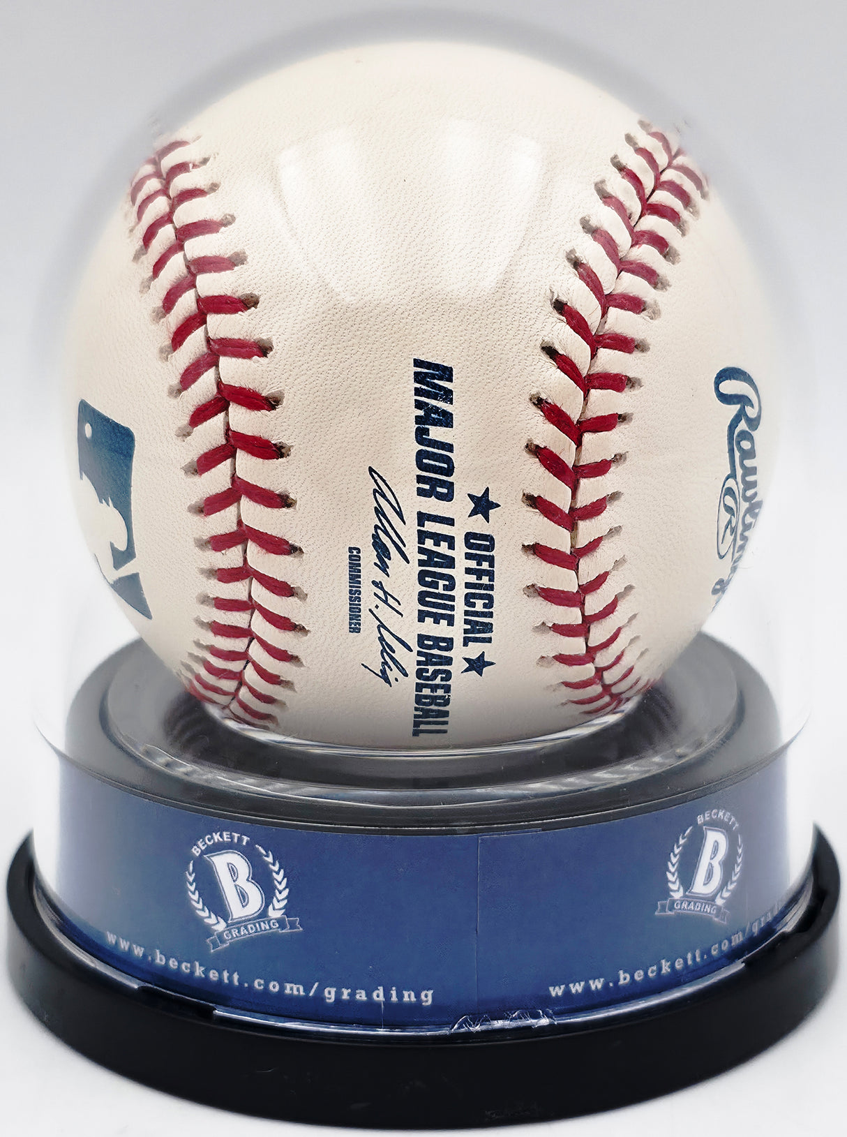 Ichiro Suzuki Autographed Official MLB Baseball Seattle Mariners Auto Grade Mint 9 Vintage Rookie Era Signature Beckett BAS #20779089