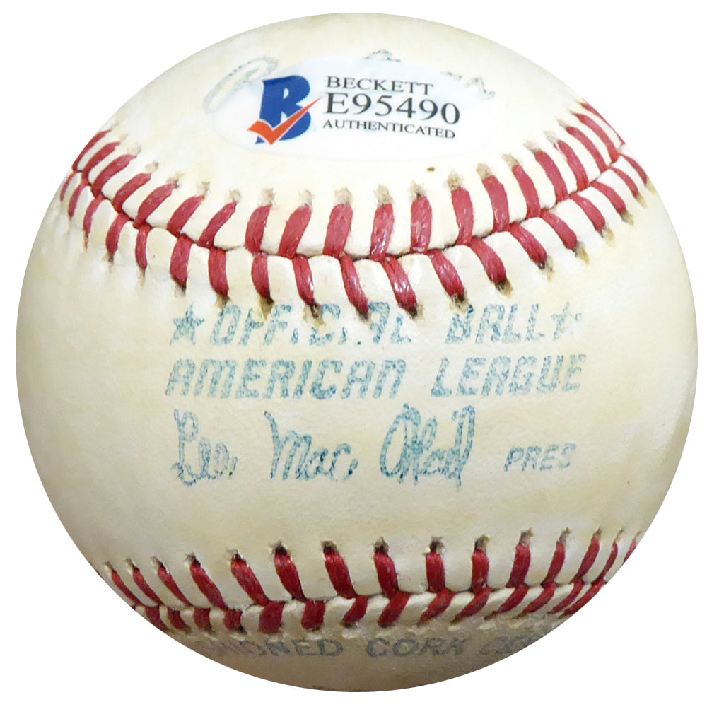 Frank Robinson Autographed Official AL Baseball Baltimore Orioles, Cincinnati Reds Vintage Beckett BAS #E95490