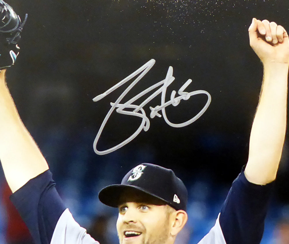 James Paxton Autographed 16x20 Photo Seattle Mariners No Hitter MCS Holo Stock #134410