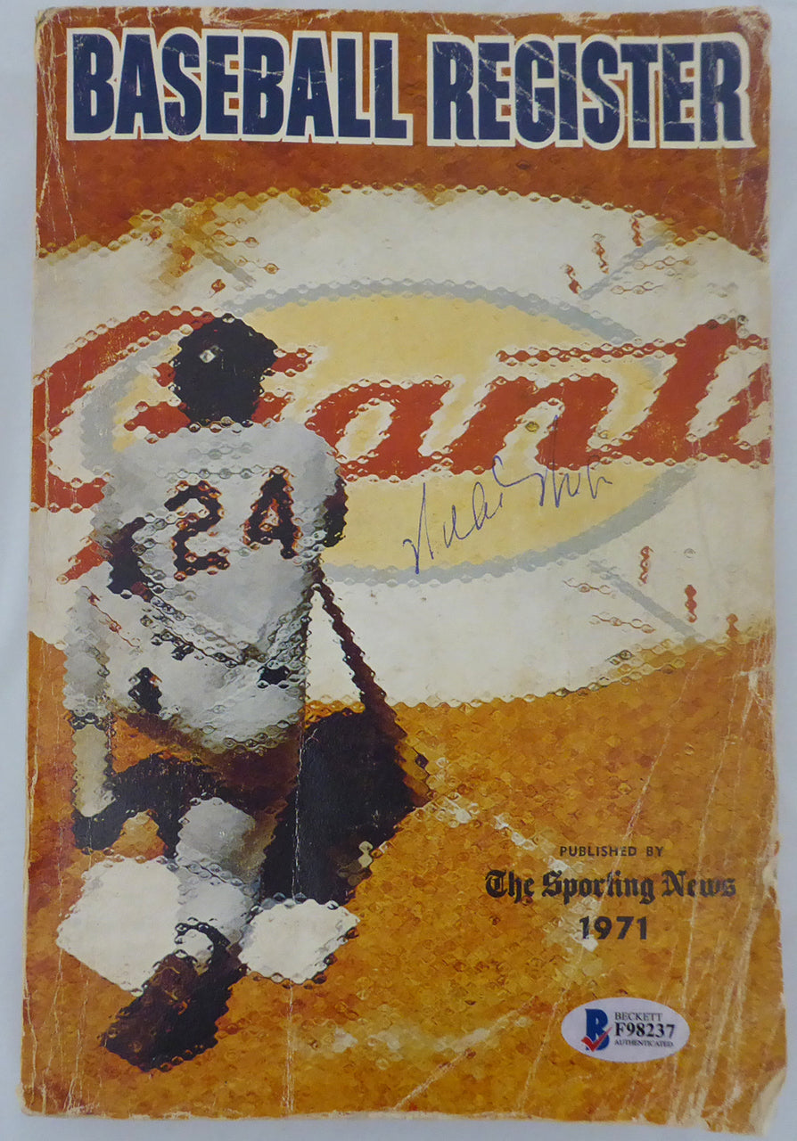 Willie Mays Autographed 1971 Baseball Register Book San Francisco Giants Vintage Signature Beckett BAS #F98237