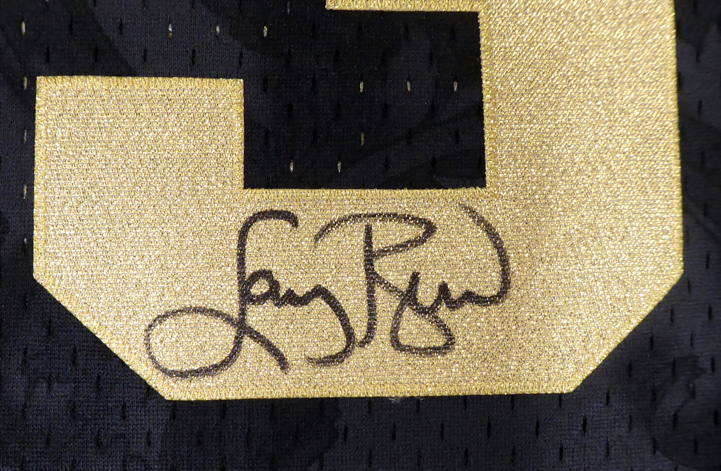 Boston Celtics Larry Bird Autographed Black Mitchell & Ness Gold Toile Swingman Jersey Size M Beckett BAS Stock #177714