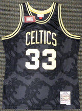 Boston Celtics Larry Bird Autographed Black Mitchell & Ness Gold Toile Swingman Jersey Size L Beckett BAS Stock #177715